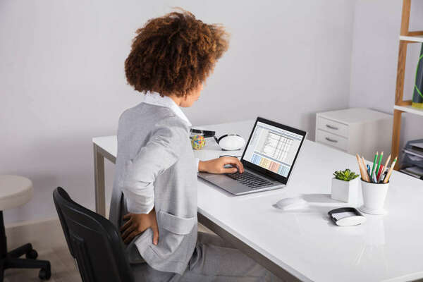 Quels sont les risques à rester assis toute la journée ?