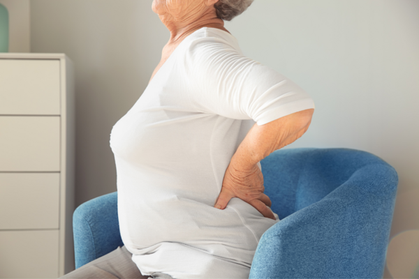 Lombalgie et dégénérescence discale : impact et différence entre les hommes et les femmes