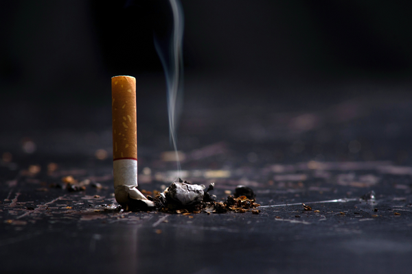 Tabac : 68 000 décès par an… et un impact méconnu sur le mal de dos