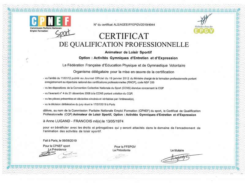 diplome_signe20201127-3378172-ooz6sw