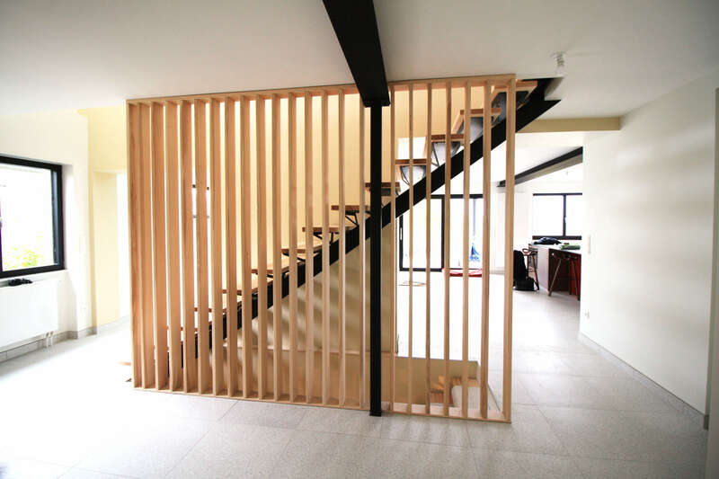 claustra-et-escalier