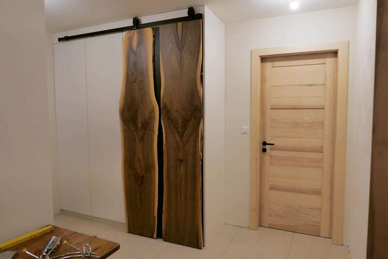 placard-entree-porte-coulissante-industrielle