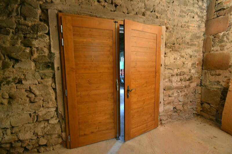 35329051_1632019343562327_1288871848183857152_n