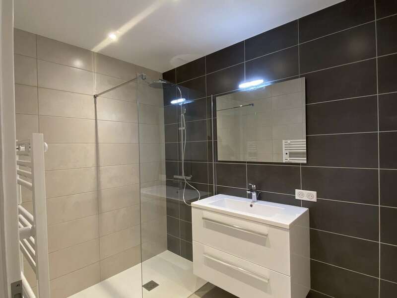 66e0df70-aa55-4dd3-993d-f6f0ef11be33