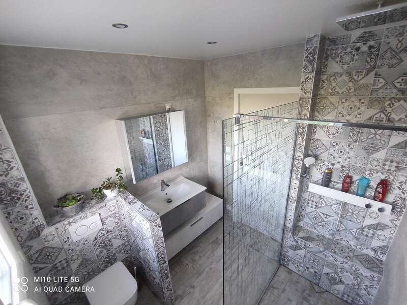 160866455715220230331-3248865-1022n5u