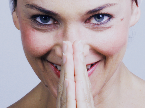 Mantra d'ouverture et de fermeture d'une séance de Kundalini Yoga