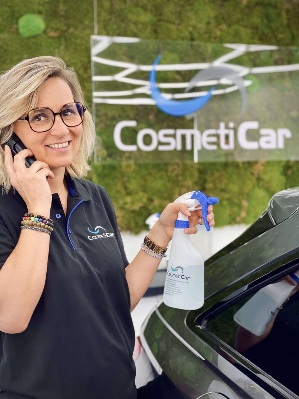 cosméticar-Florence-comptable-nouvelle-recrue-au-sige