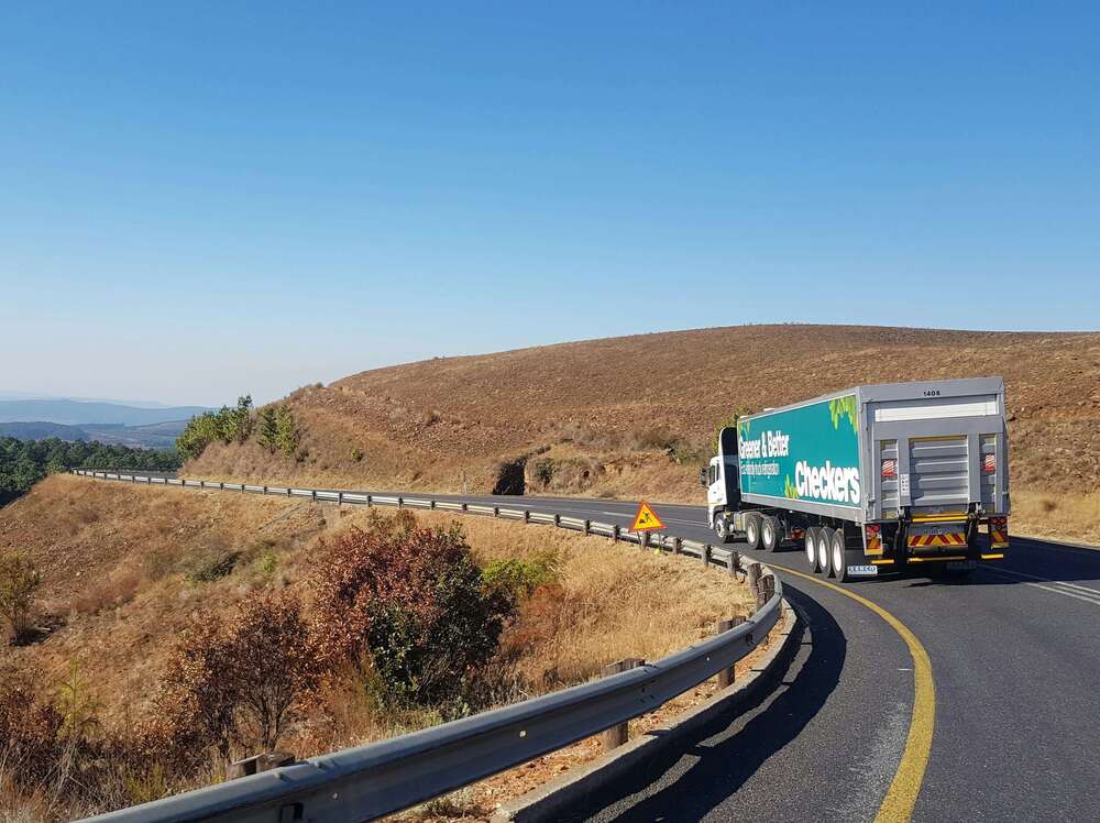 Suivi de flotte poids lourds : 6 indicateurs clés pour éviter l'immobilisation des véhicules