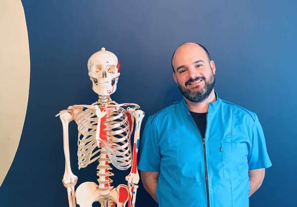 Damien Fabre osteopathe versailles presentation