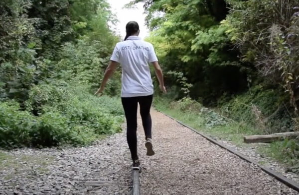 proprioception cheville osteopathe versailles