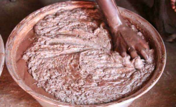 Transformation du beurre de karité : les secrets et réussites d'Oumaya Moussa Abdoulaye