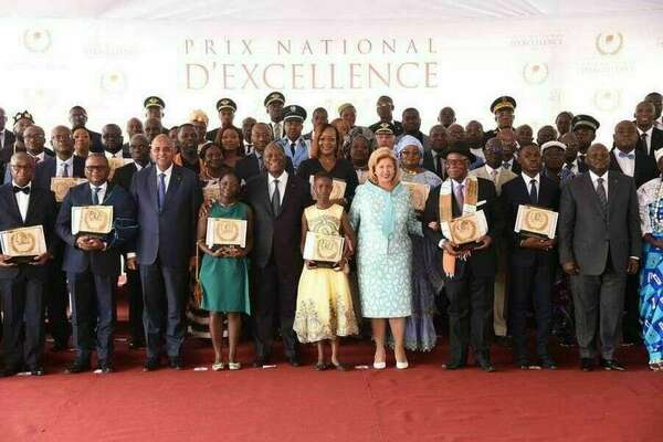 Promotion de l’excellence en Côte d’Ivoire : 84 citoyens primés pour la qualité de leur travail
