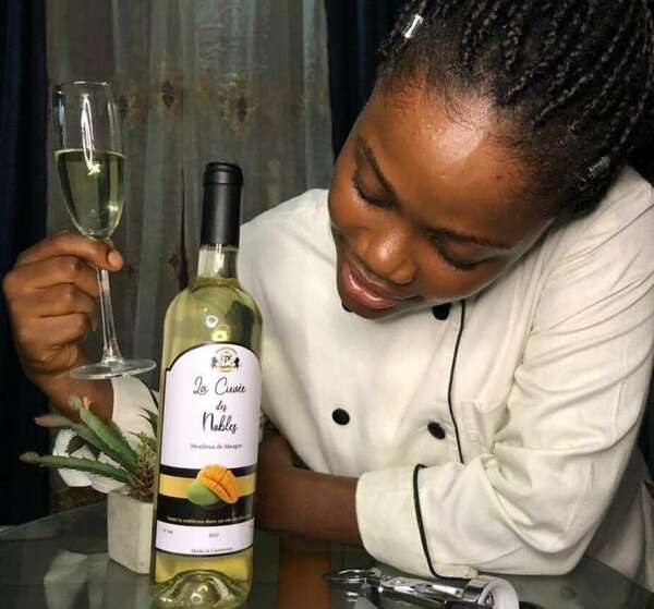 Cameroun : Estelle Dora Keutchou récompensée pour son vin 100% local