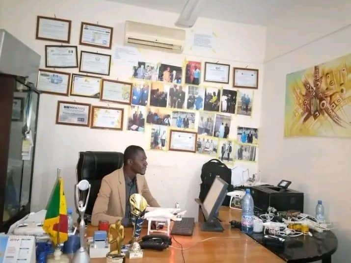 321580659_894555278394167_443487245994847926_n