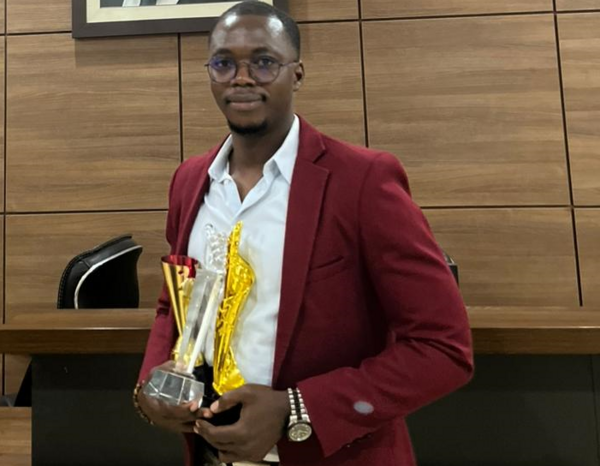 "Poro Golden Awards" : Karim Nazonna Soro reçoit le Prix Amadou Gon Coulibaly