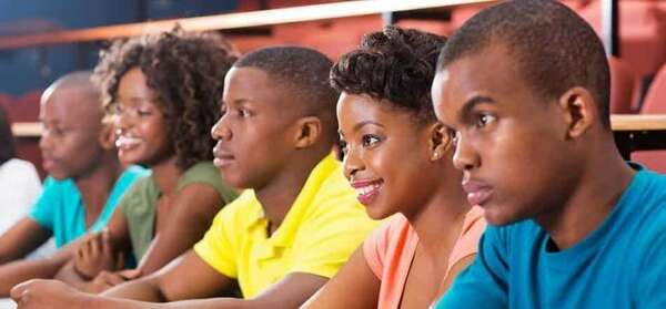 Lutte contre la désinformation : une école de fact-checking ouvre ses portes à Abidjan