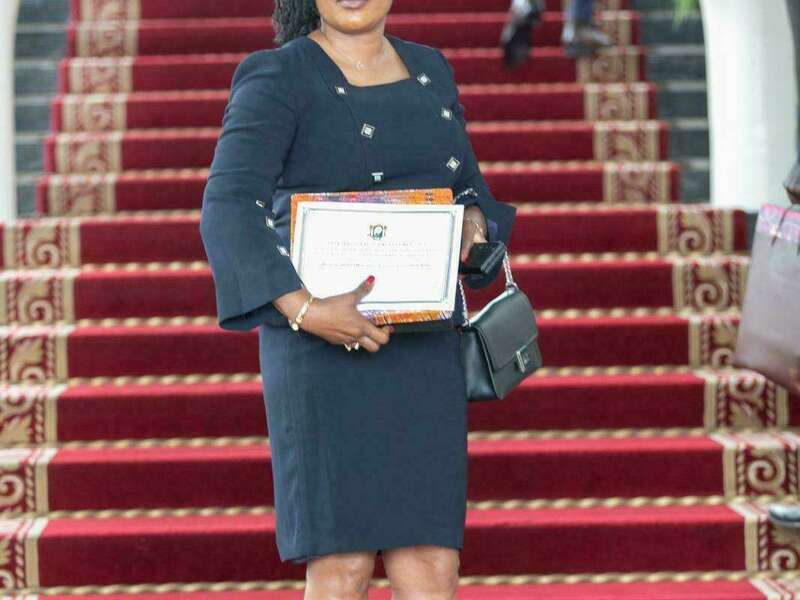 prix_femme_resto_bourbon_abidjan_3