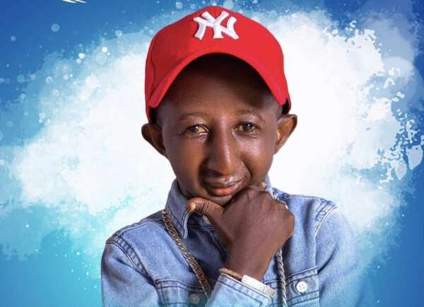 Grand P : l’incroyable parcours inspirant d’un homme de foi devenu une star incontestable en Afrique !