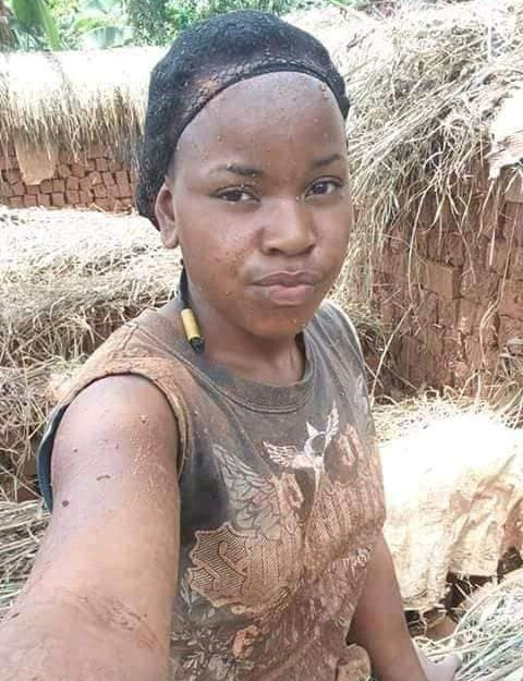 Ouganda : Sharon Mbabazi, de la fabrication de briques à l’université