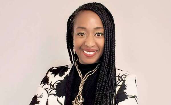 Antoinette Nyoung : réinventer le leadership féminin