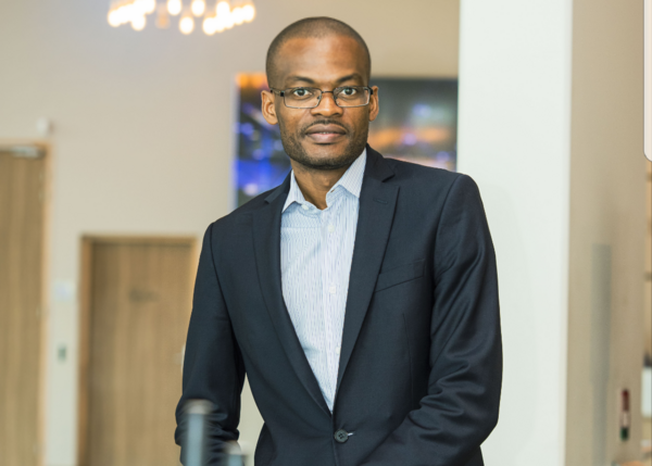 Léonce Houngbadji à la Conférence des Villes Intelligentes de la Méditerranée 2025 : « relier la mémoire au futur pour bâtir des sociétés intelligentes et humaines »