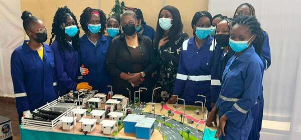 Angola : comment la science et l’éducation transforment l’avenir d’une génération