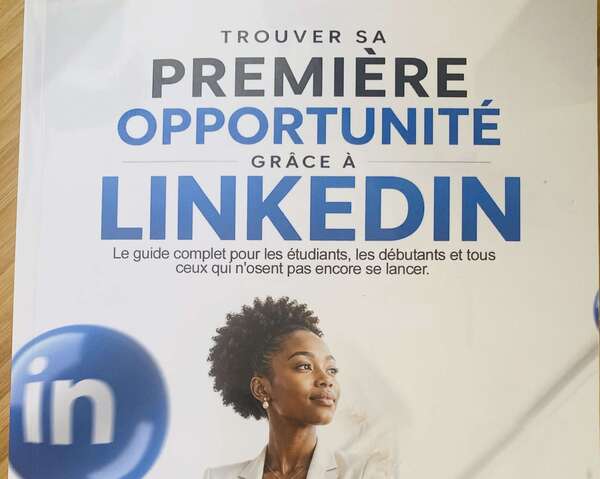 Réseau, visibilité, emploi : comment Aude Leatitia Agnimel aide les jeunes à saisir leur première opportunité