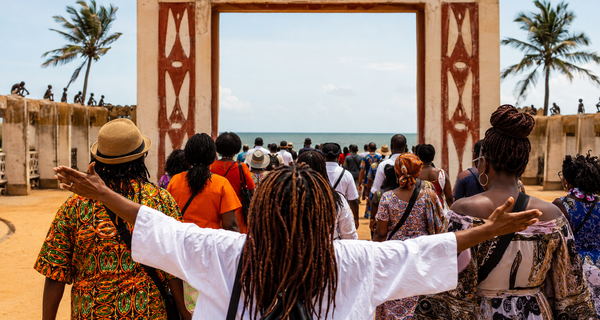 Se réconcilier avec ses racines : au Bénin, une retraite immersive pour renouer avec la mémoire, l’identité et l’avenir