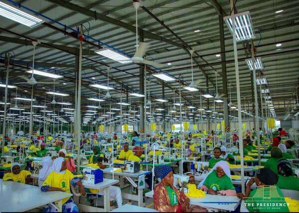 Ghana : à Savelugu, une usine textile veut transformer l’emploi des jeunes en moteur d’industrialisation du Nord