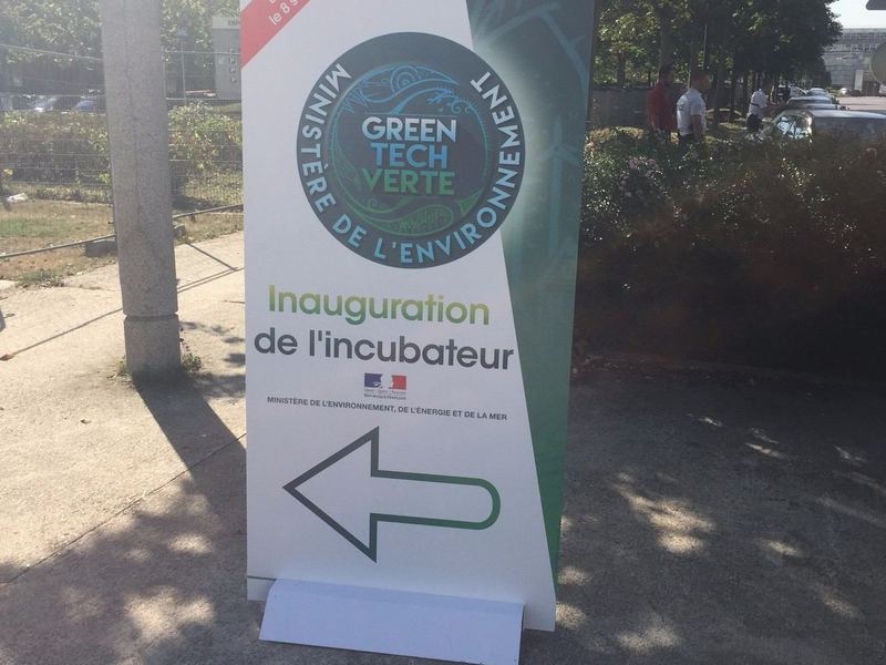 Inauguration de l'incubateur pour les lauréats GreenTech...