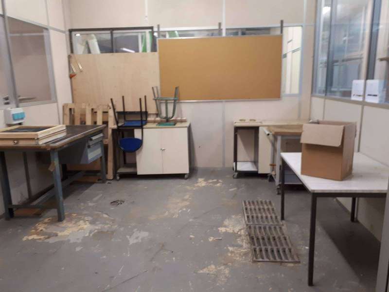 Nos futurs bureaux à l'ENSAM...vu comme ca, ca ne fait pas très envie