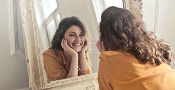Image corporelle et estime de soi : apprendre à se traiter avec bienveillance